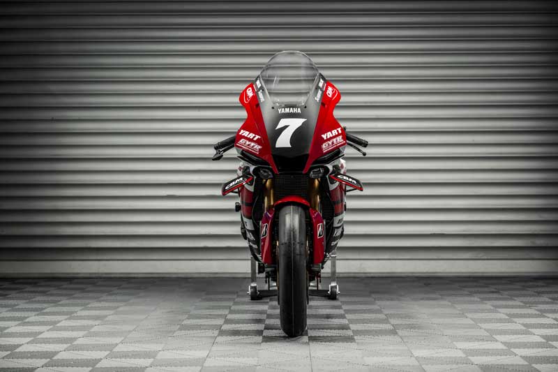 【ヤマハ】「#7 YAMALUBE YART YAMAHA EWC Official Team」が鈴鹿8耐にファクトリーチームと同じカラーリングのYZF-R1で参戦！　記事2