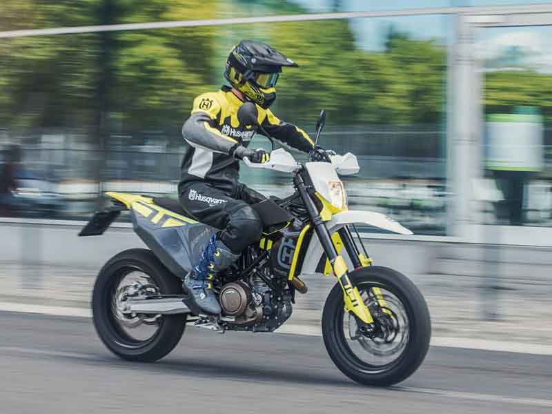 【ハスクバーナ・モーターサイクルズ】お得にバイクデビューするなら今！「免許サポートキャンペーン」を12/8まで実施中 記事1