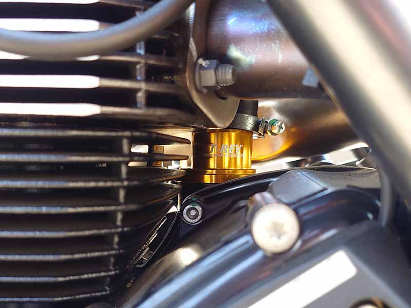 レスポンス＆疲れにくさ向上！ 寺本自動車商会の「T-REV」にドゥカティ用が登場 記事6