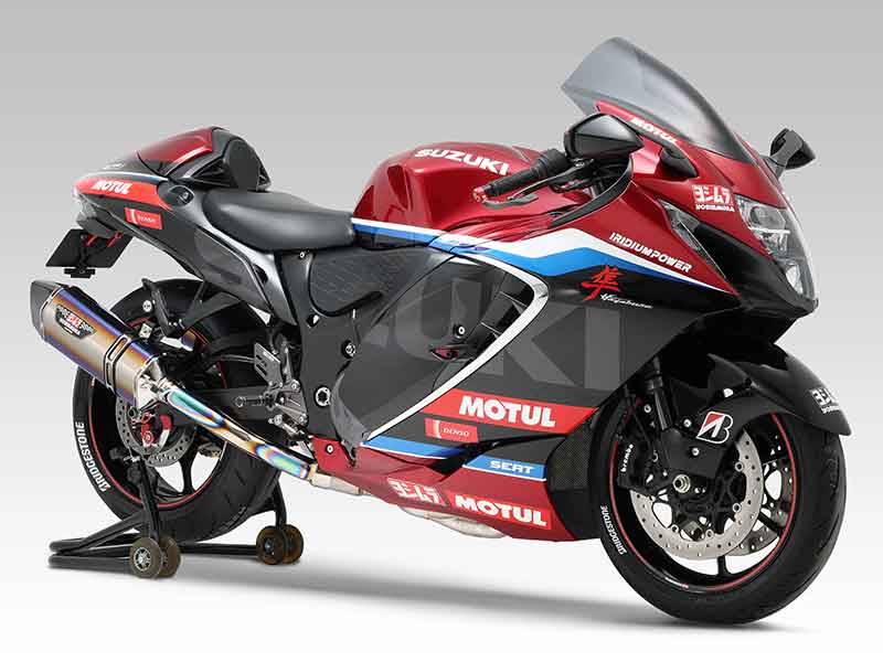 ヨシムラが Hayabusa用「フルエキゾーストHEPTA FORCE チタンサイクロン 2本出し 政府認証」の受注をスタート！ 記事1