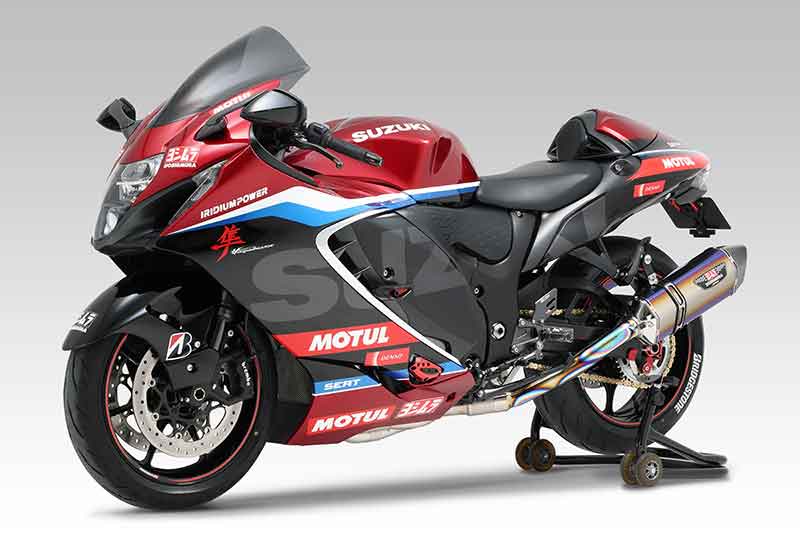 ヨシムラが Hayabusa用「フルエキゾーストHEPTA FORCE チタンサイクロン 2本出し 政府認証」の受注をスタート！ 記事3