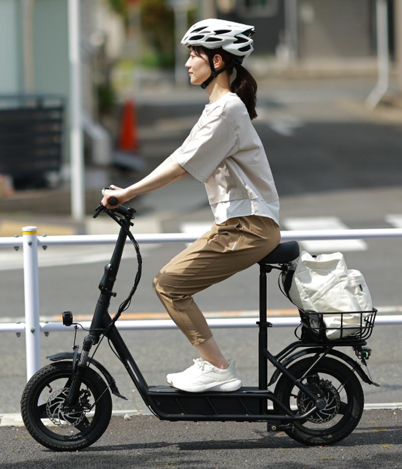 移動の常識が変わる。次世代モビリティ、始動　「特定小型原動機付自転車」キックスケータータイプ・自転車タイプ・スクータータイプの3タイプを全国のスポーツデポにて順次発売