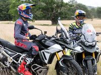 【トライアンフ】ジョニー・ウォーカーが Tiger 900 Rally Pro で「レッドブル・ロマニアクス」に参戦し総合2位を獲得！ メイン