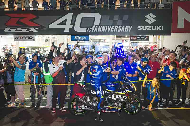 【スズキ】鈴鹿8耐参戦の「チームスズキCNチャレンジ」が転倒トラブル乗り越え完走 記事1