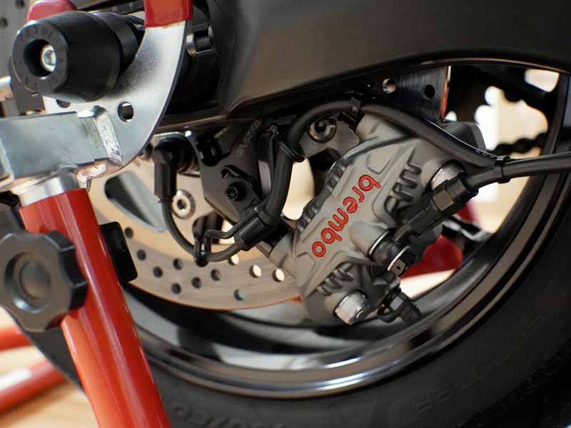 T-MAX530／560用 ブレンボ装着キット「EZパッケージ」が EVATEK から