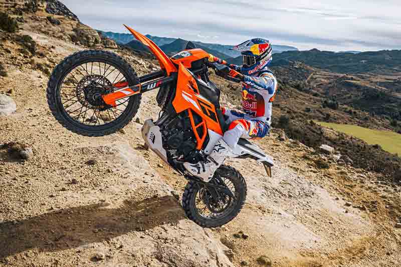 390 ENDURO R 記事1