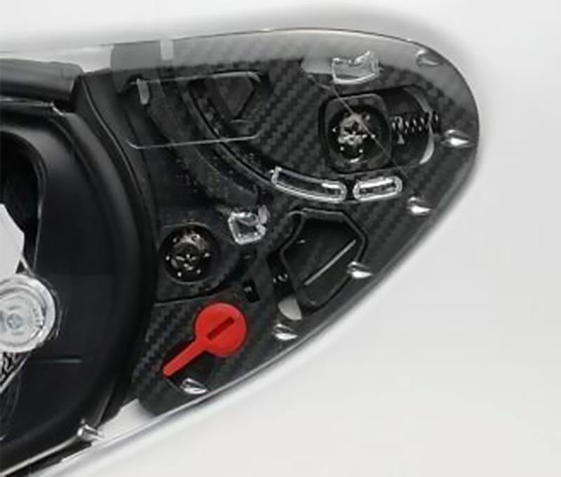 ショウエイのフラッグシップにカーボンモデル「X-Fifteen Carbon」が登場! SHOEI Gallery 限定で10月販売 記事15