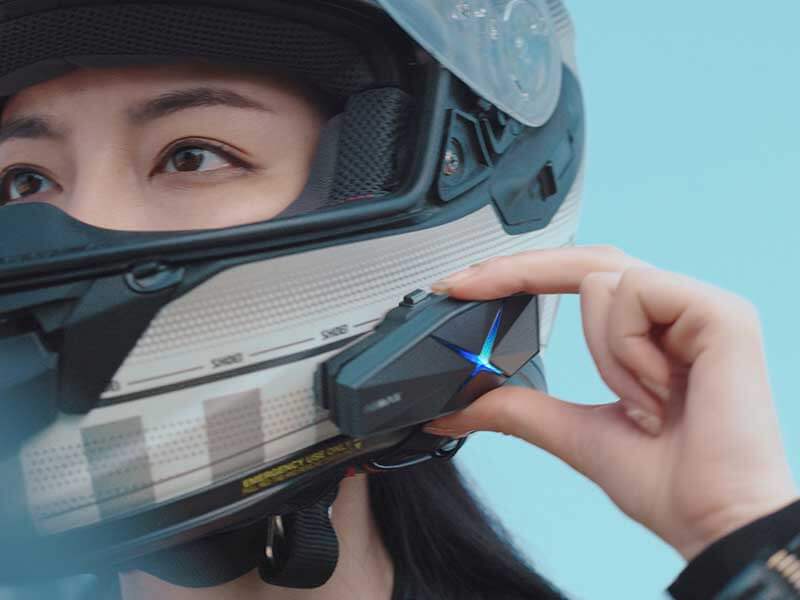 ASMAX F1 Pro バイク　インカム バイク用・次世代インカム「ASMAX（アズマックス） F1 Pro」が