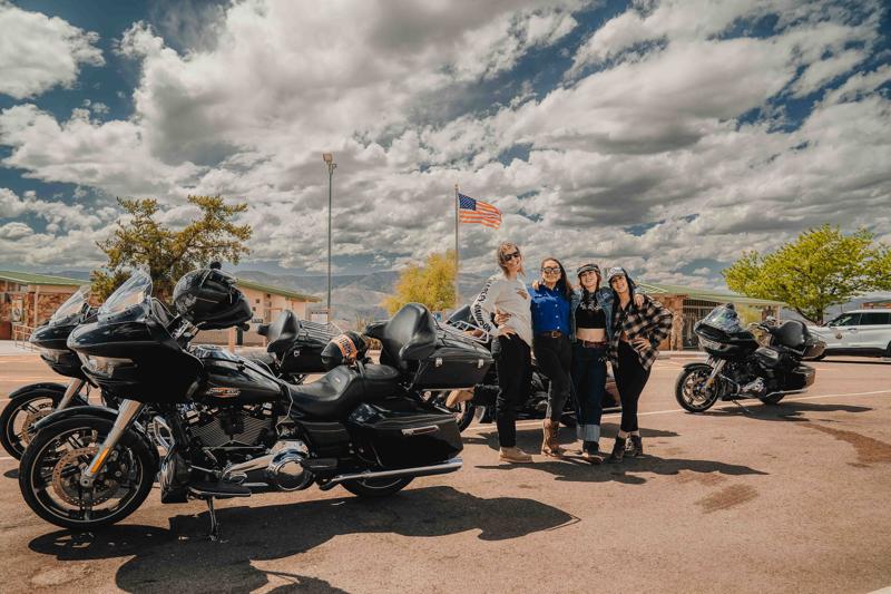 次世代バイク用スマートインカムASMAX（アズマックス）、日本市場へ本格参入。カスタムジャパンが日本総代理店として独占販売開始！