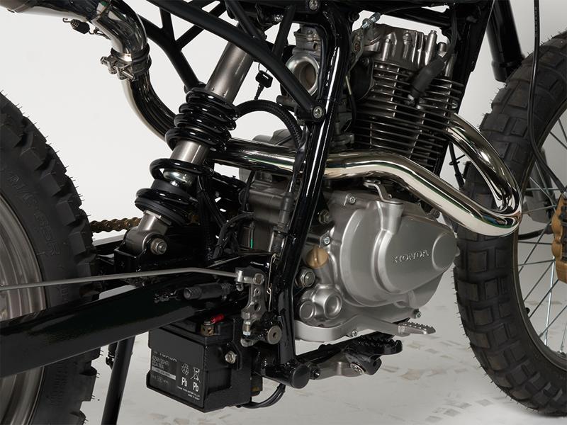 【デウス最新カスタムバイクSKOLL】