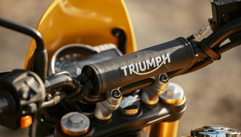トライアンフから「SCRAMBLER