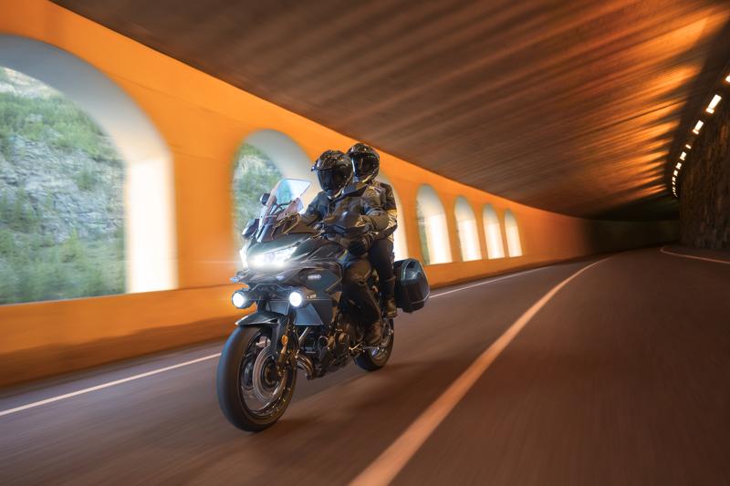 カワサキからマルチパーパスモデル「VERSYS