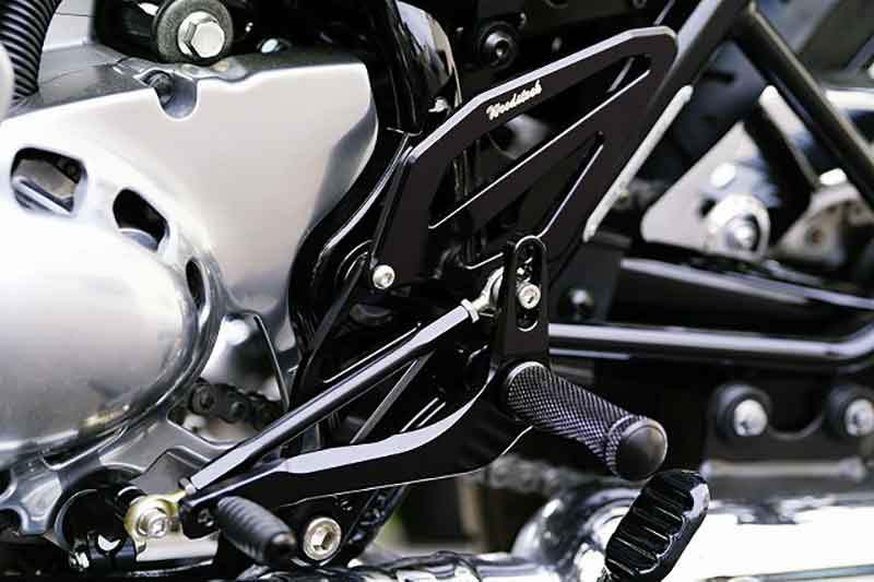 ウッドストックからW800 / MEGURO K3用「バックステップキット」が発売 記事2