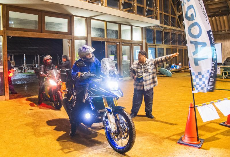 全国唯一！鉱山の坑道をバイクで駆け抜ける！