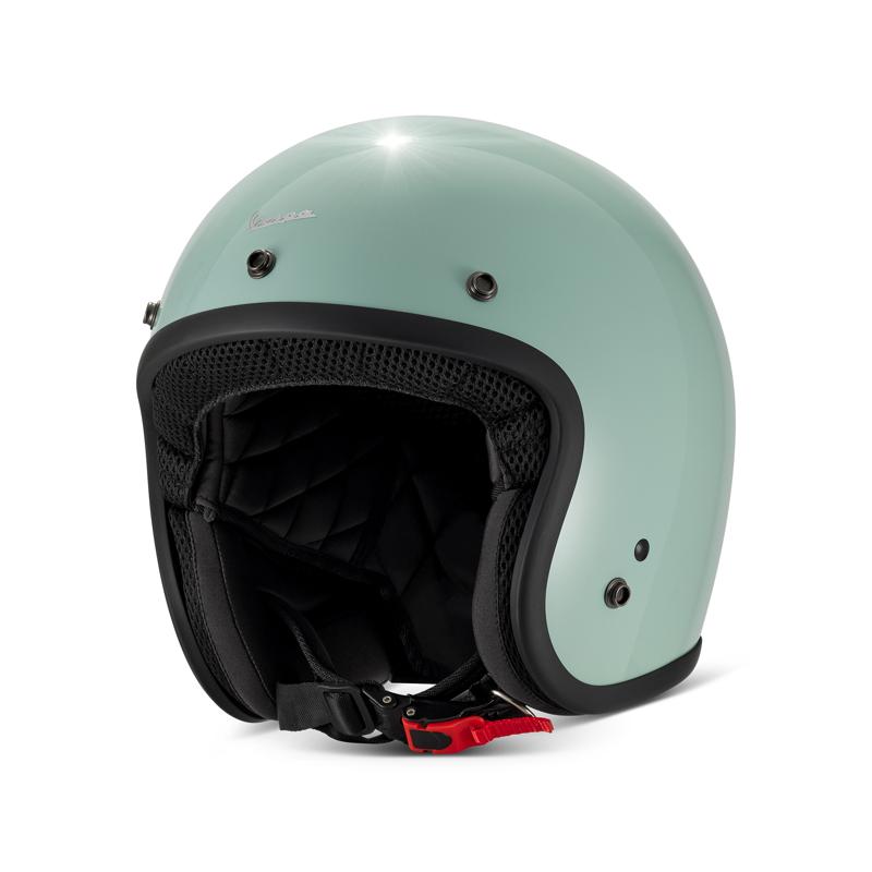 ベスパ純正ヘルメットをプレゼントするキャンペーンを実施