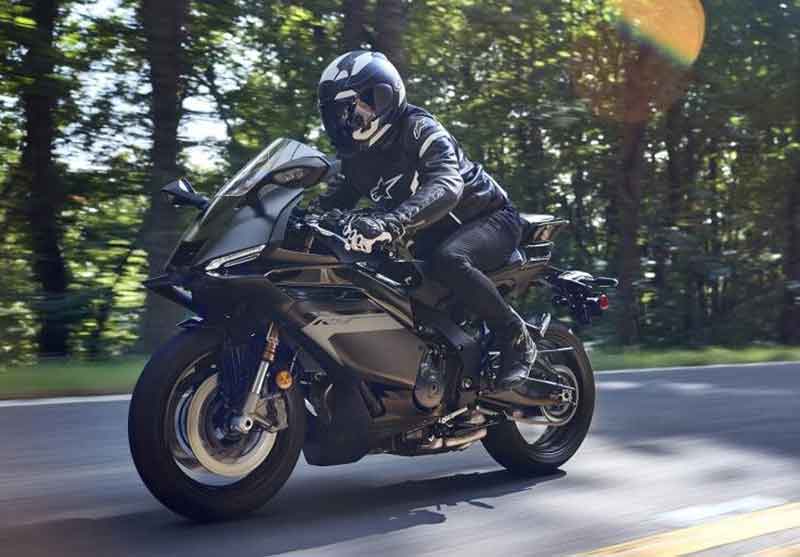 YZF-R9 記事7