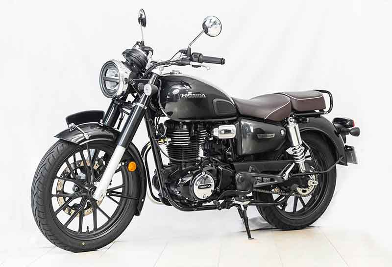 キジマから英国車風カスタムパーツ「フェンダープレート」が発売！ W230／GB350Cに無加工で装着可能 記事10