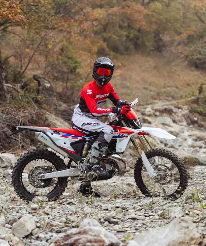 【ファンティック】2026年モデルを発表！ ネイキッドの「ステルス500」とスーパースポーツ「イモラ」が新たな柱に 記事11