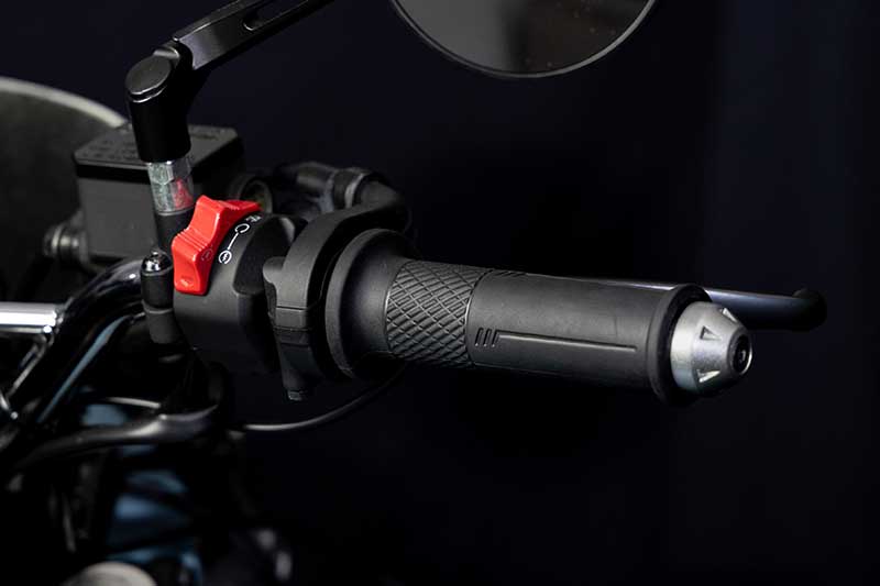 キジマのグリップヒーター最新作「GH11」が発売！ スリム化＆オート加熱機能で使いやすさ向上（動画あり） 記事4