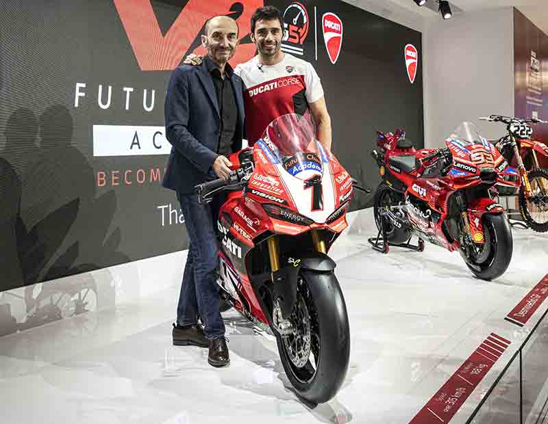 【ドゥカティ】EICMA2025 で新型 Hypermotard V2 や DesertX など2026年モデルを多数公開 記事7