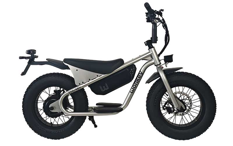 特定小型原付「wonkey」シリーズに新色 SILVER が登場／36V・48V両モデルで12/12発売 記事5