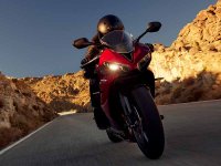 【トライアンフ】「DAYTONA 660」が 第8回 日本バイクオブザイヤー2025 外国車部門にて金賞を受賞 メイン