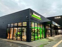 【カワサキ】「カワサキ プラザ那覇」がリニューアルオープン！ 沖縄観光に便利な最新機種のレンタルも メイン