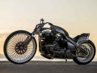 【ロイヤルエンフィールド】カスタムバイク「VITA／ヴィタ」を1/10よりデウス・エクス・マキナ原宿にて特別展⽰を実施 メイン