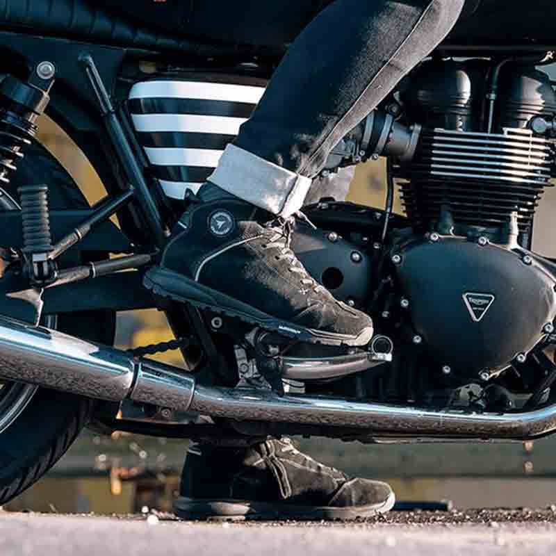 イタリア発のフットウェアブランド「スティル・マーティン」をモータリストが取り扱い開始！ 記事4