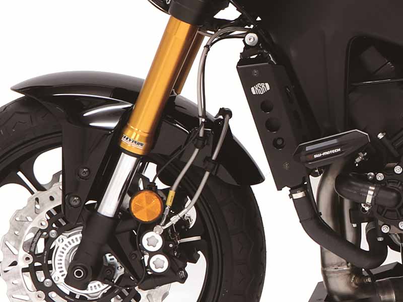 XSR900(25)用「セパハン&トップブリッジキット」がアクティブから発売! ビルドアライン「ブレーキホース」も登場 記事2