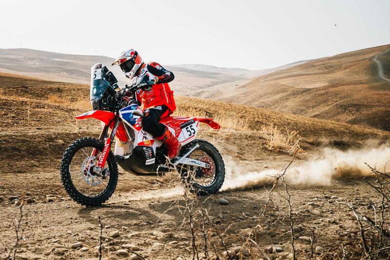 藤原慎也「ダカール・ラリー」参戦壮行会で唯一の日本人ライダーとしての「決意」を語る！