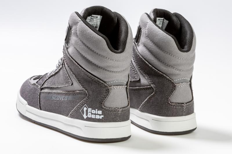 ライディングシューズSCOYCO(スコイコ)史上最高水準の機能とデザイン!有名YouTuberのフォアグラさんコラボレーションした「MT107WP」の発売がスタート