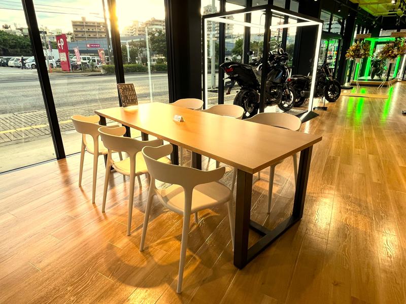 新しさと歴史が交差する都市、沖縄県那覇市の「カワサキ