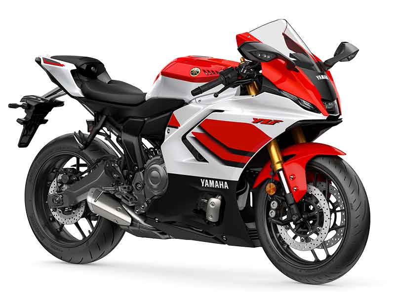 【ヤマハ】スーパースポーツ「YZF-Rシリーズ」5機種に70周年記念モデル登場! RD56 着想のカラー・特別装備を採用 記事6