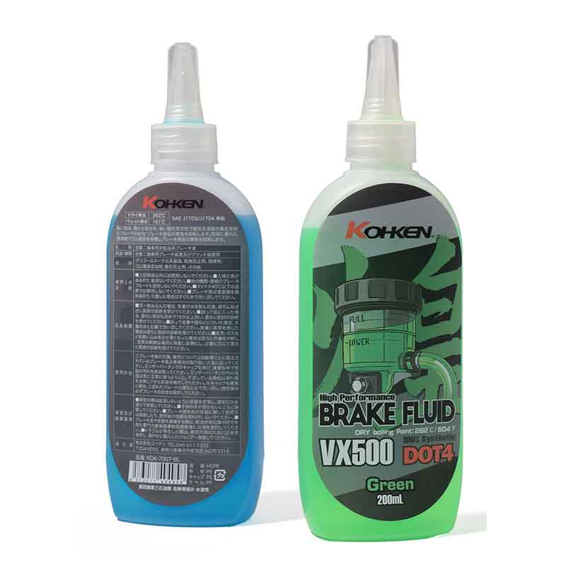 見た目も性能も妥協なし！ EVATEK からカラーブレーキフルード「VX500 Brake Fluid」が2色展開で発売 記事2
