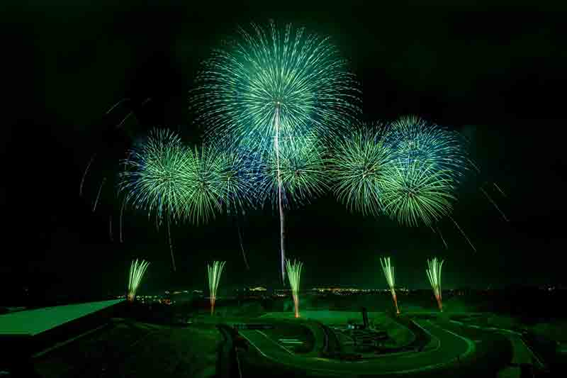 4/11開催「富士山花火vsスピードウェイ2026」 バイクでのサーキット走行付きチケットを150台限定で販売 記事6