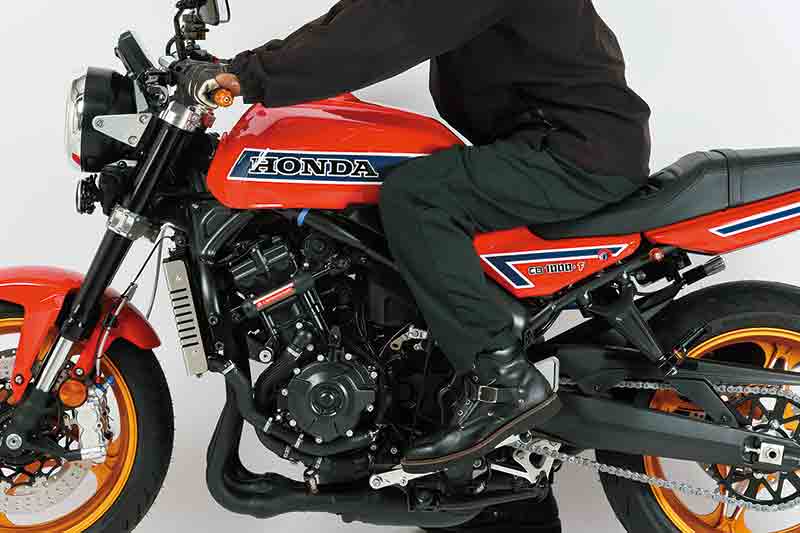 アクティブが「CB1000F」カスタムパーツ第3弾を公開！ バックステップなど4アイテム 記事5