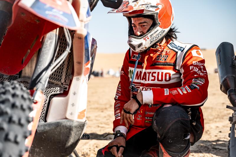 藤原慎也、世界一過酷な「ダカール・ラリー」に初挑戦15日間