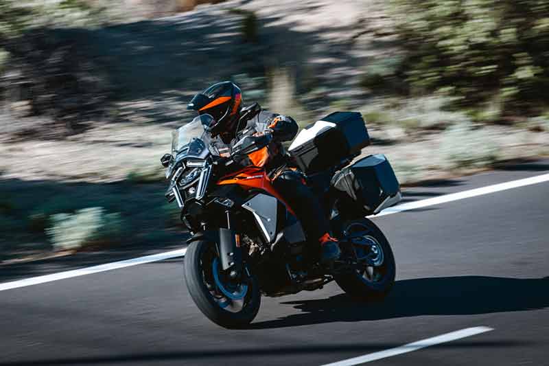 【KTM】新型 990 RC R ほか日本初披露4モデル展示、東京モーターサイクルショー 2026出展概要 記事1