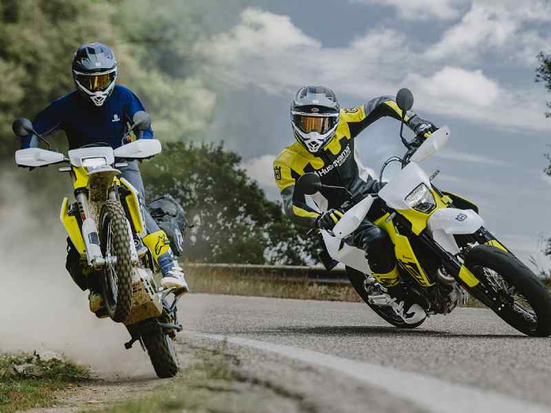 ハスクバーナ・モーターサイクルズ】MY2026「701 Supermoto」「701