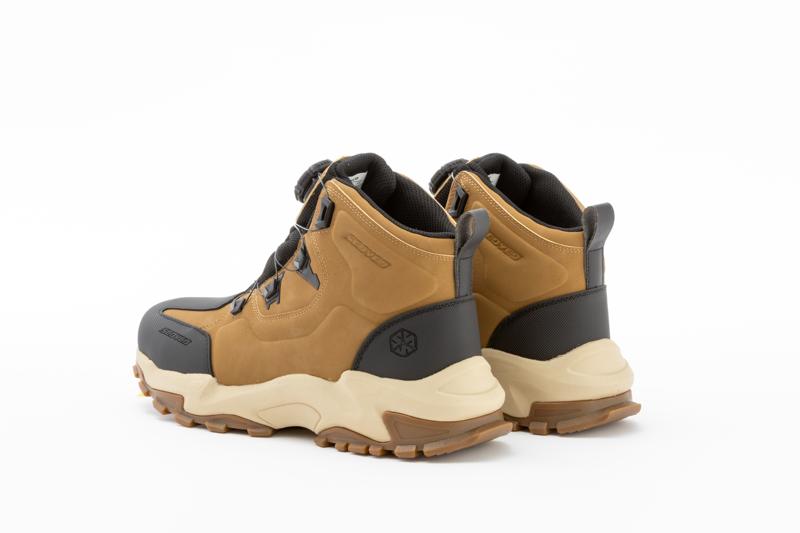 日常のバイクライフからアウトドアシーンまでをシームレスにつなぐ新しいコンセプトのライディングシューズ｜アクティブなツーリングをサポートするSCOYCO（スコイコ）「MT106」が新登場