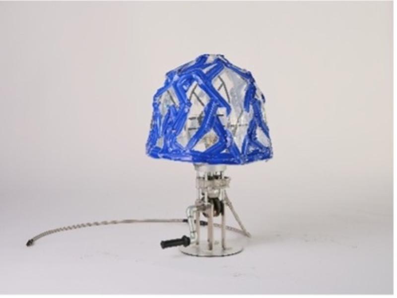 船場とヤマハ発動機がバイク部品を使ったファニチャーを共創