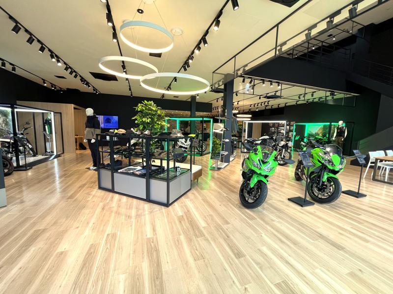 名神・東名・中央自動車道が交差する「交通の要衝」愛知県小牧市の「カワサキ