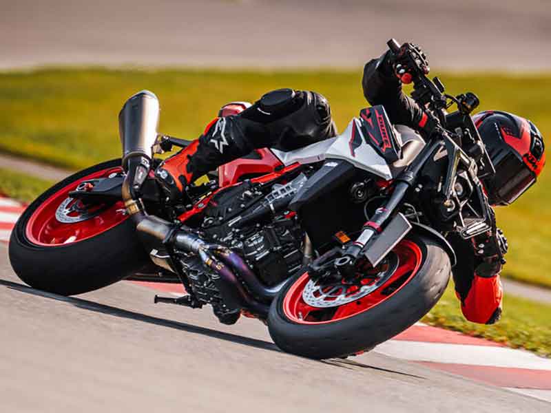 【KTM】新型「990 DUKE R」4月発売！ WPサス＆ブレンボStylema装備の強化版ネイキッド