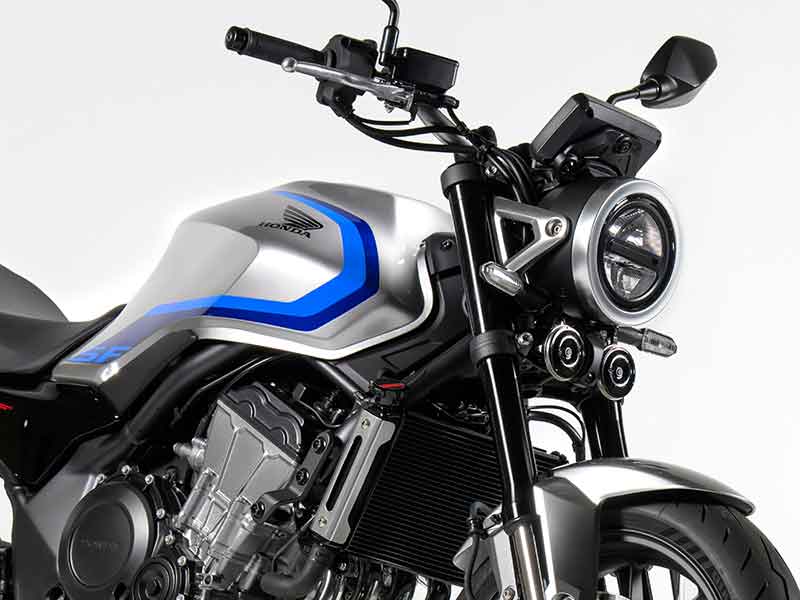 【ホンダ】次世代直4コンセプトモデルを公開! CB400/CBR400R に新エンジンとEクラッチ採用 メイン