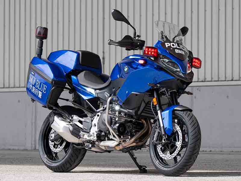 【BMW】大阪府警スカイブルー隊に「F 900 XR」を納入　街頭犯罪対策パトロールバイクとして2026年度運用開始 メイン
