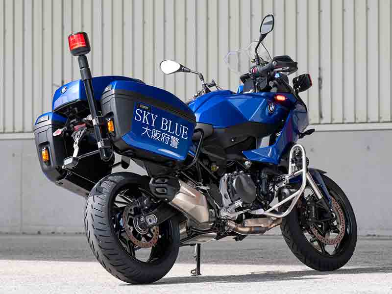 【BMW】大阪府警スカイブルー隊に「F 900 XR」を納入　街頭犯罪対策パトロールバイクとして2026年度運用開始 記事3