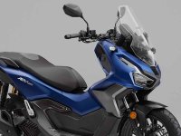 【ホンダ】「ADV160」にスマホ連携 Honda RoadSync と5インチTFTメーターを採用して5/21発売！