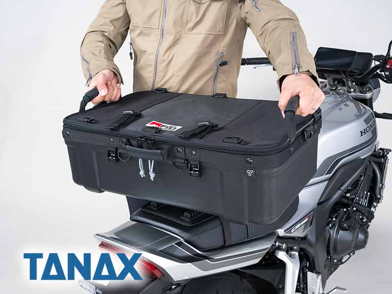 キャンプツーリングの積載・林道走行の備えに！ タナックスから「キャンピングシェルベース PF」＆熊対策ツール「モトベル」が登場 メイン