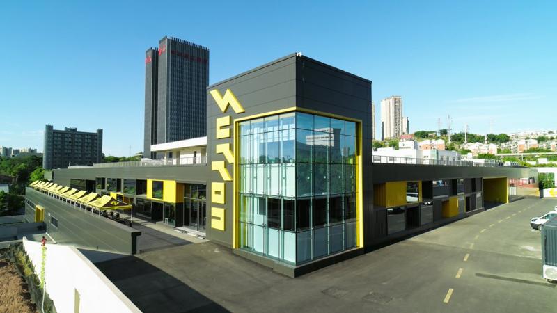 電動×オフロードという新たなカルチャーを創出したSurron世界が注目する理由と2026年モデルラインナップ